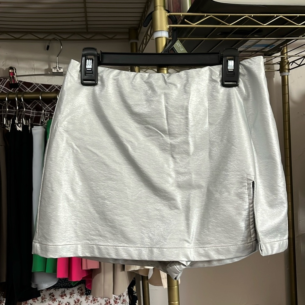 Skort